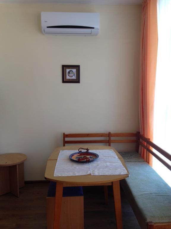 Guest House Sng Несебър Екстериор снимка